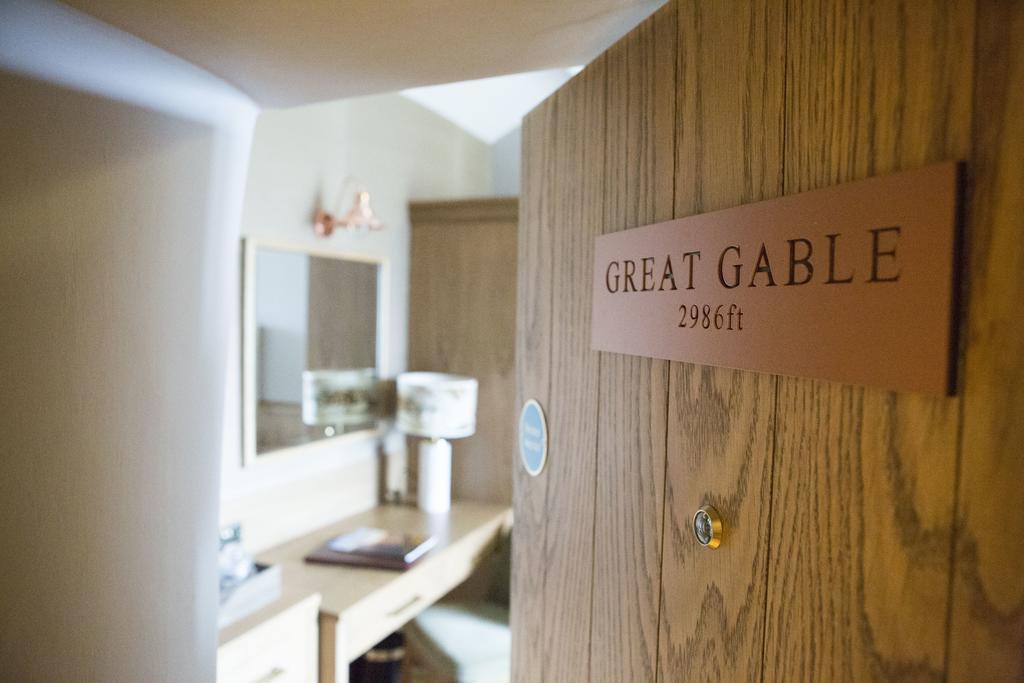 The Queen'S Head Hotel Troutbeck  ภายนอก รูปภาพ