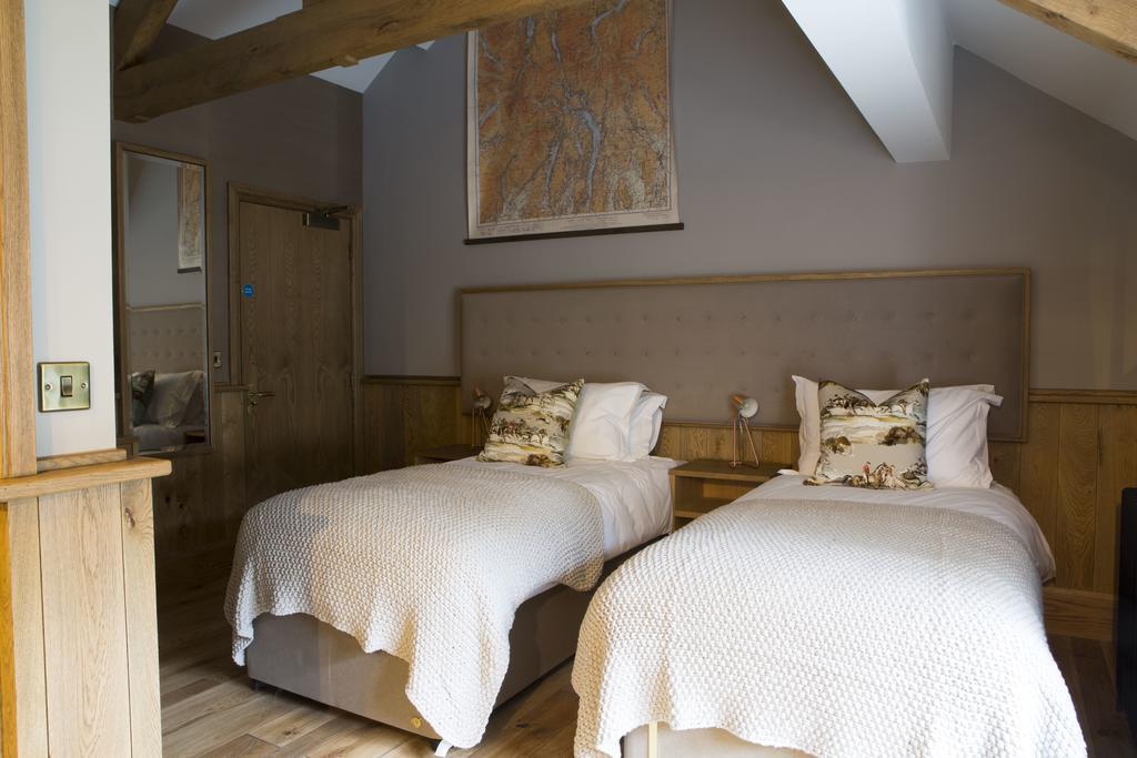 The Queen'S Head Hotel Troutbeck  ภายนอก รูปภาพ